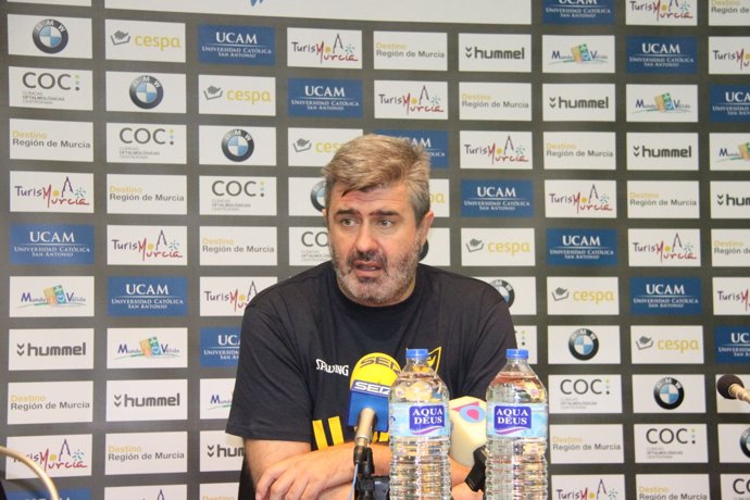 Oscar Quintana, entrenador del UCAM Murcia