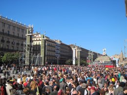Ofenda de Flores a la Virgen del Pilar.