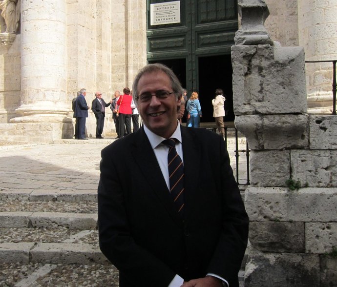 Antonio Martínez Bermejo tras la misa del 12 de octubre