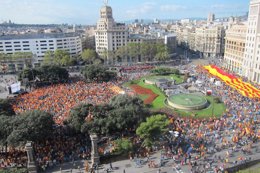 Manifestación en Barcelona por la unidad de España el 12-O