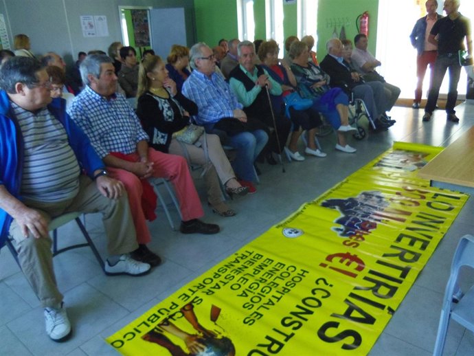 Reunión de afectados por los derribos