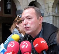 EH Bildu cree que la LOMCE pretende "españolizar Euskal Herria"