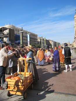 Ofrenda de Frutos a la Virgen del Pilar.
