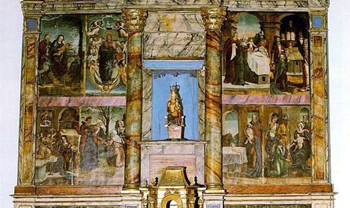 Retablo de la iglesia gótica de Santa María de Cañedo, en Soba