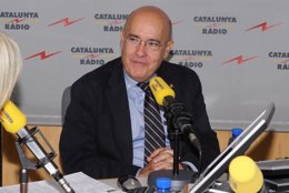 El conseller B.Ruiz entrevista en Catalunya Ràdio