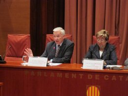 Antoni Abad (Cecot) y la diputada Dolors Montserrat