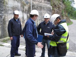 Simulacro de incendio en la central hidráulica de Toran