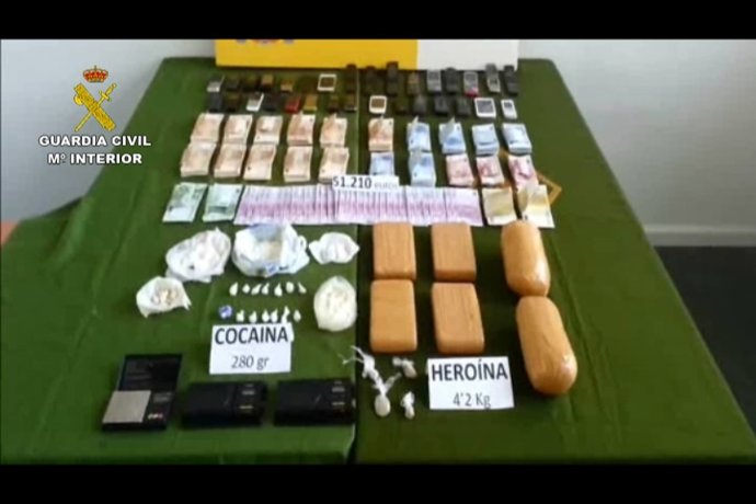 Droga y dinero intervenidos en la operación Reforma