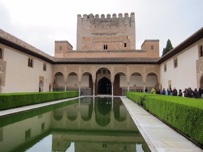 Patio de los Arrayanes de la Alhambra