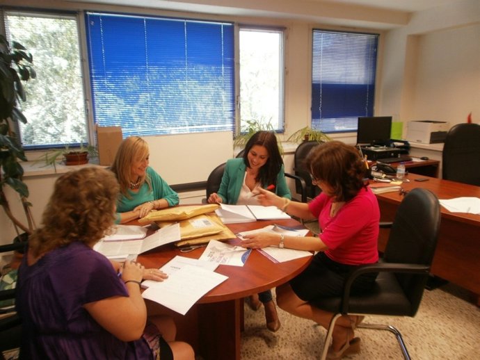 Recepción de ensayos para el XIV Premio 'Carmen de Burgos'