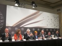 Lara (Planeta) asegura que España empieza a salir "muy modestamente" de la crisis