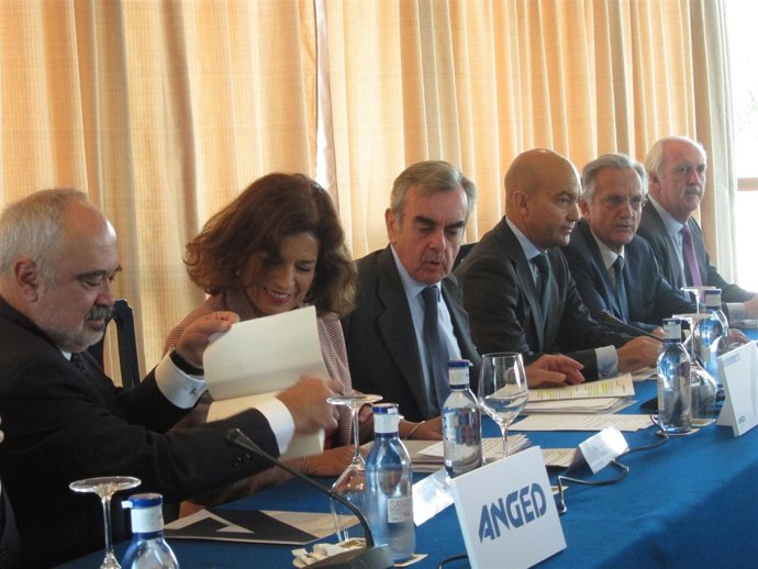 García Legaz, Ana Botella y Merry del Val Anged 