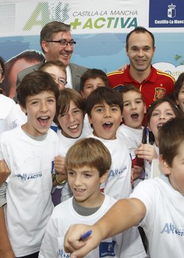 Iniesta y Marcial Marín