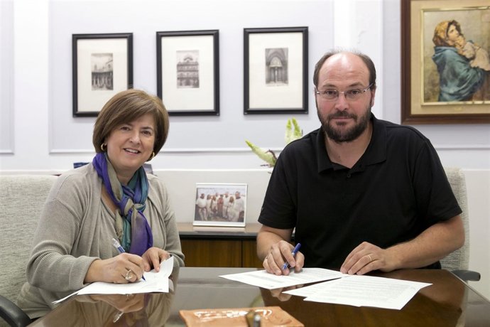 Ana Lezcano y Enrique Abad.