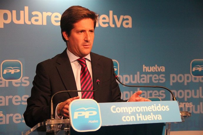 El secretario general del PP de Huelva, Guillermo García de Longoria. 