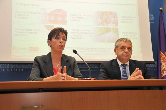 Ceballos y Fuentes durante la presentación