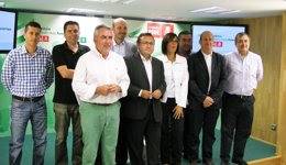 Heredia y Gámez con alcaldes del PSOE de Málaga