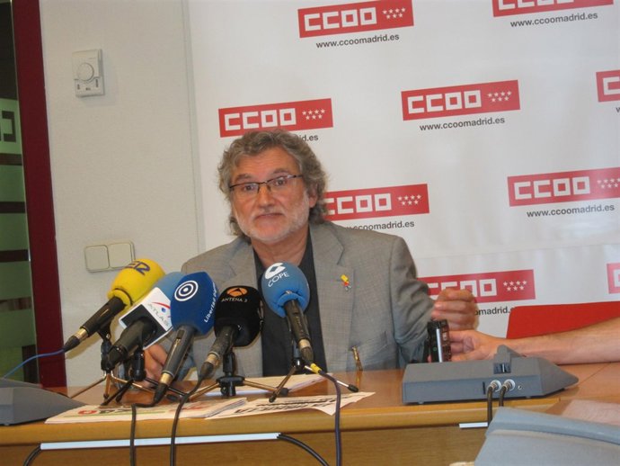 El secretario de Organización y Comunicación de CCOO, Fernando Lezcano
