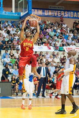 Augusto Lima UCAM MURCIA CB BALONCESTO FUENLABRADA 