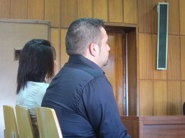 El padrastro y la madre acusados de matar a su hija en Fortuna