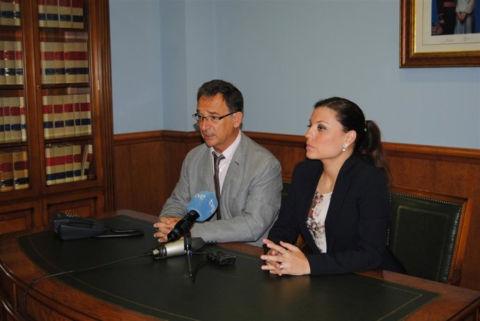 Comparecencia del delegado del Gobierno con alcaldesa de Fortuna