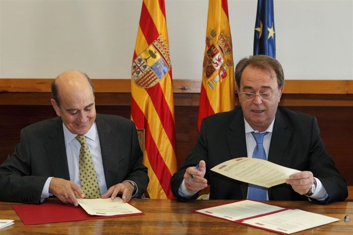 Rafael Fernández de Alarcón y Carlos Pérez Anadón