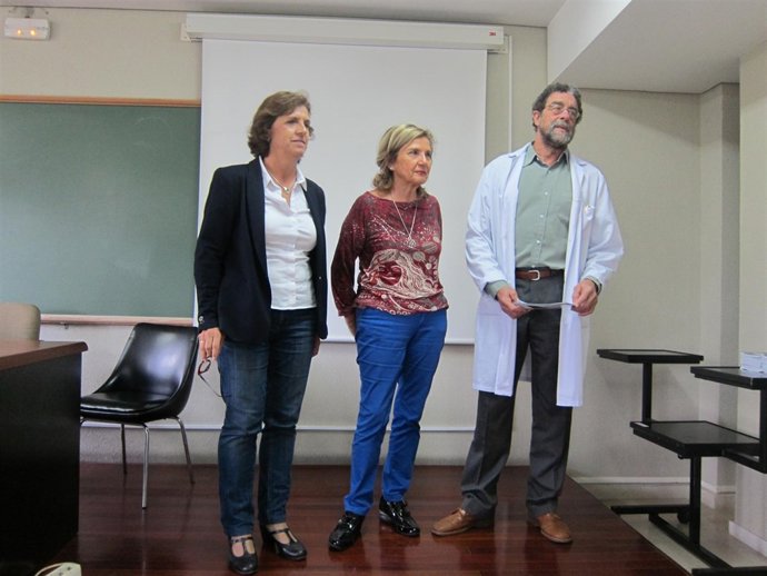 Miembros de la Plataforma Ciudadanía contra la Exclusión Sanitaria