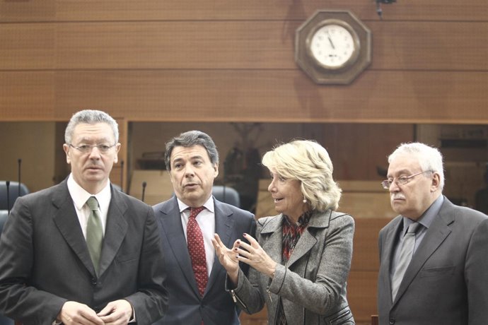 Gallardón, Aguirre, Ignacio González y Leguina en la Asamblea de Madrid