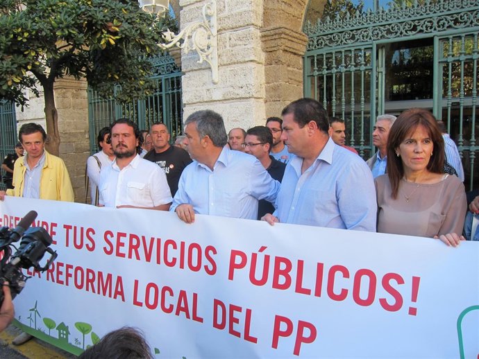 Encierro de dirigentes de IU en Diputación