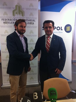 Firma del acuerdo entre FEHM y Sampol