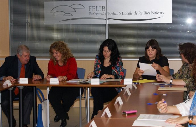 Firma convenio Alter        