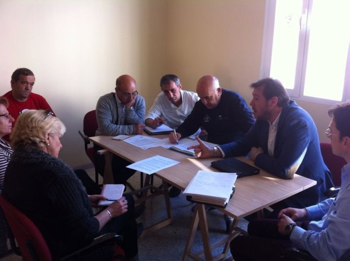 Reunión del Grupo Socialista de Valladolid con CSI-F y Parados en Movimiento