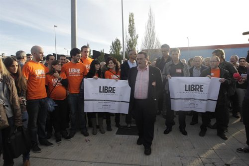 Karmelo Landa a la entrada del juicio sobre las herriko tabernas