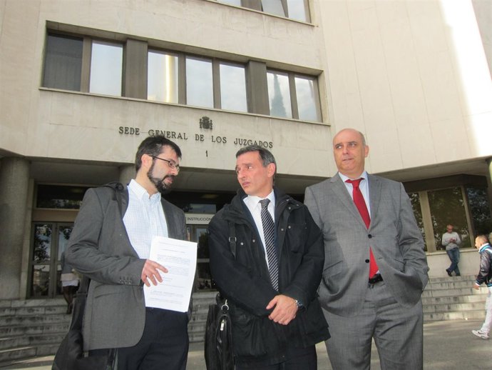 Abogados de las asociaciones querellantes por los 'papeles de Bárcenas'