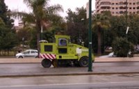 Limasa refueza la limpieza en el entorno de colegios, plazas y el centro