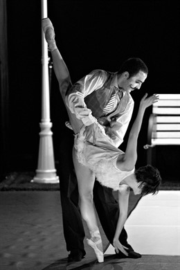 Compañía Fernando Hurtado