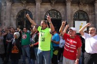 Calderón ve un "acierto" el fin del encierro