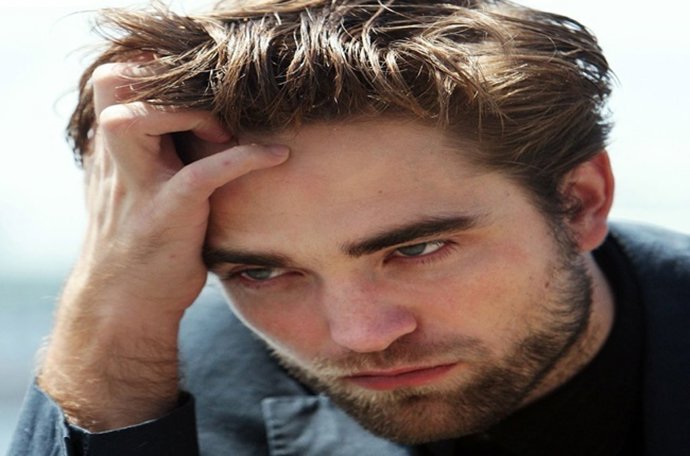 Robert Pattinson echa de menos a Kristen Stewart