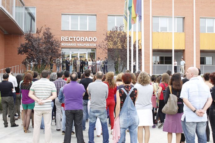 Concentración en la UPO contra los recortes en la investigación