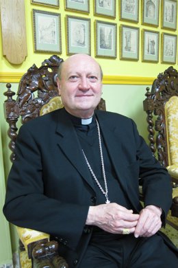 CARDENAL RAVASI