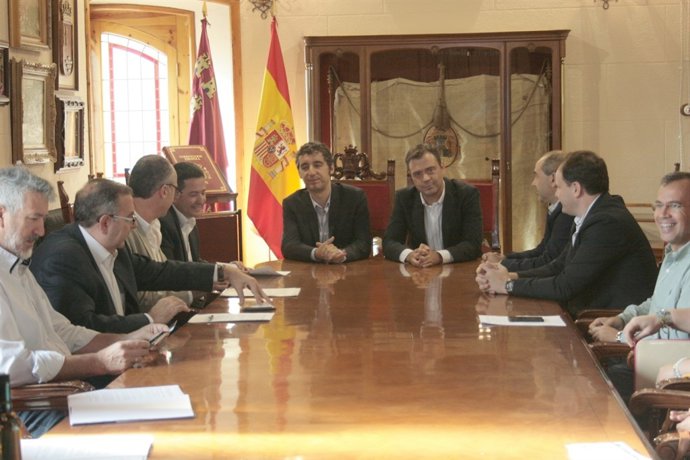 Reunión de la junta directiva de la Asociación Ruta del Vino de Yecla
