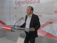 El PSOE extremeño sostiene que los bancos serán "uno de los máximos beneficiarios" de los presupuestos regionales