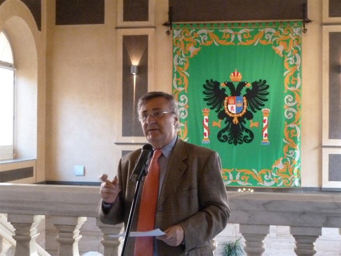 Arturo García-Tizón