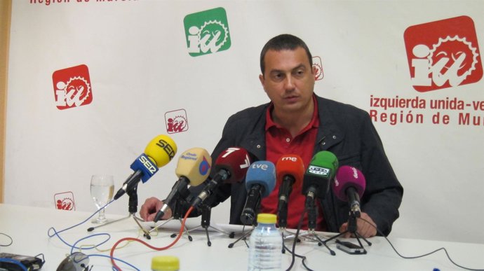 Pujante en rueda de prensa