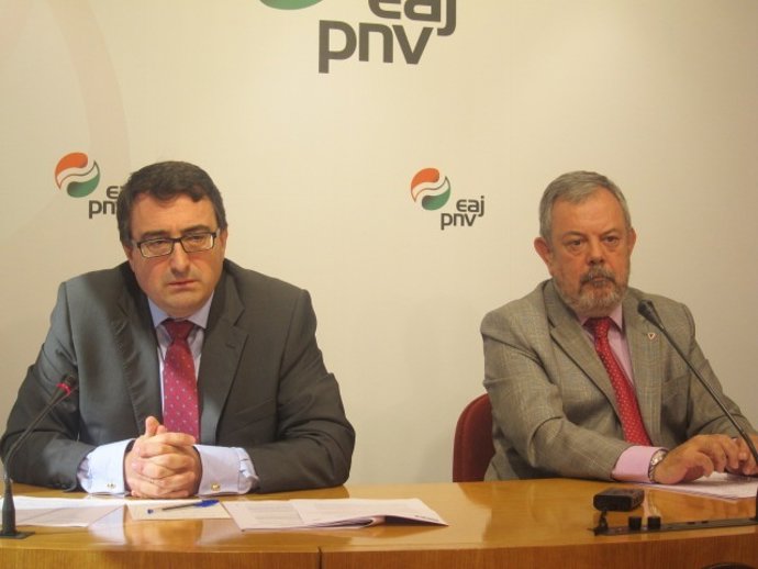 Aitor Esteban y Pedro Azpiazu 