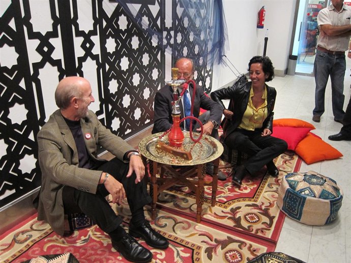 Angulo, León de la Riva y Cantalapiedra en la oficina de Seminci