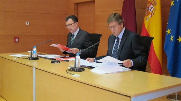 Ballesta y Bernal en rueda de prensa posterior al Consejo de Gobierno