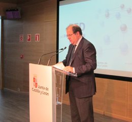 El presidente de la Junta de Castilla y León, Juan Vicente Herrera