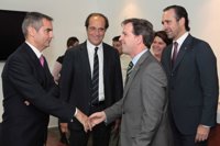 Bauzá destaca la importancia del "diálogo" con diferentes regiones para mejorar la competitividad de las empresas