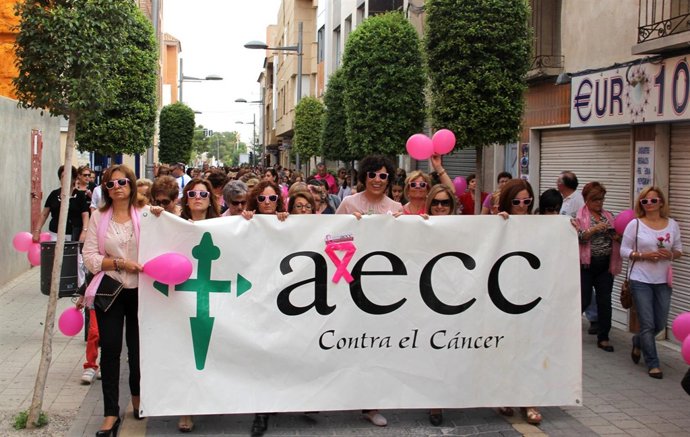 Mujeres lumbrerenses participan en la V Marcha Popular